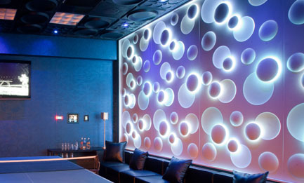 Restaurant and Lounge